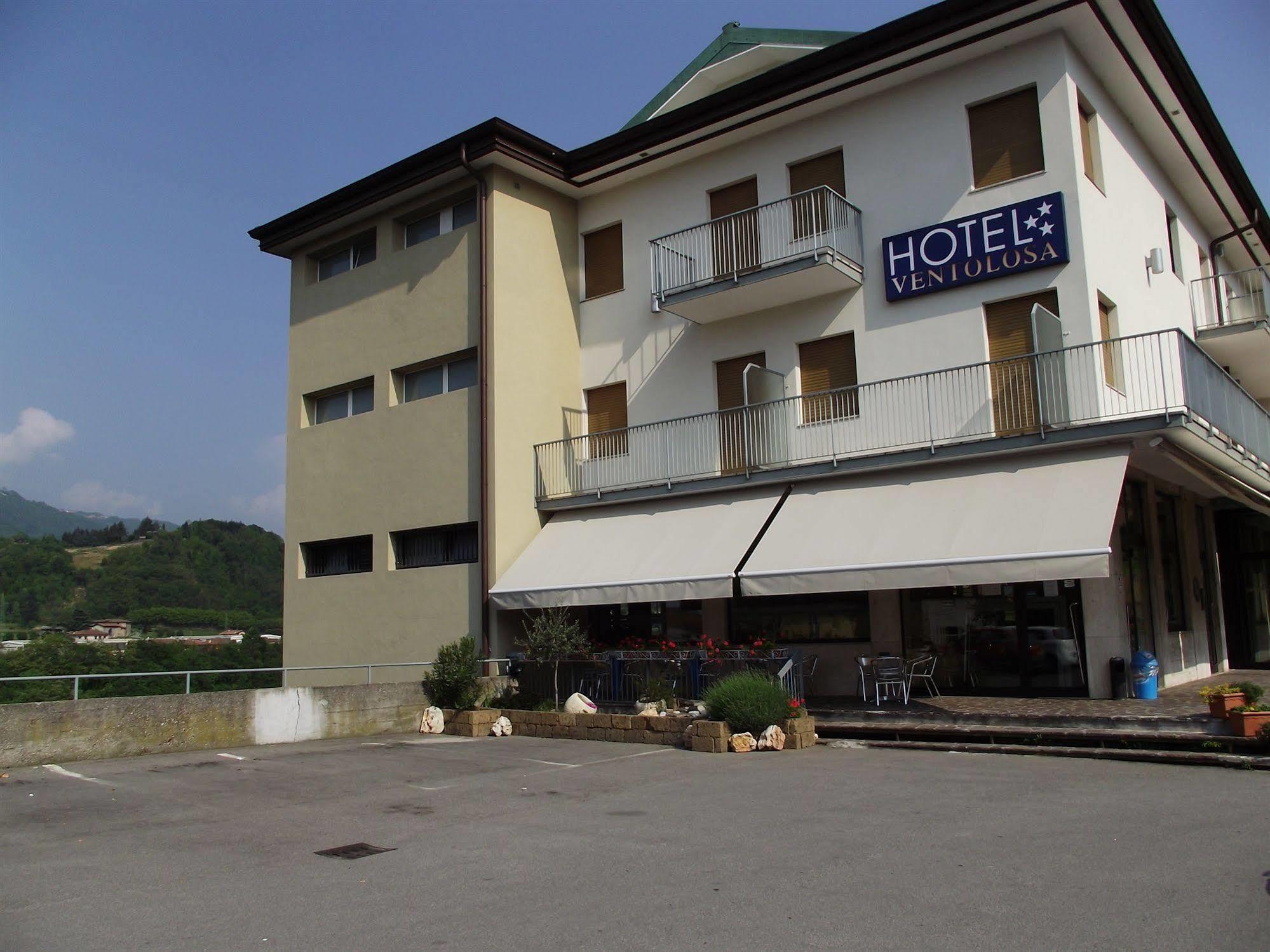 Hotel Ventolosa Villa d'Alme Екстер'єр фото