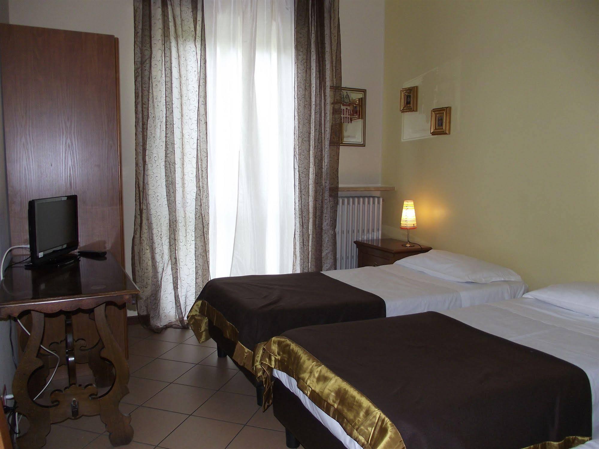 Hotel Ventolosa Villa d'Alme Екстер'єр фото